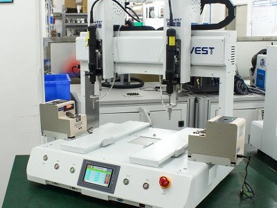 哪家自動擰螺絲機可以自動識別漏鎖、漏送問題？-堅豐股份