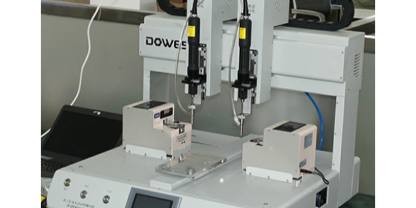 這樣的桌面式螺絲機，愛了愛了-堅豐股份