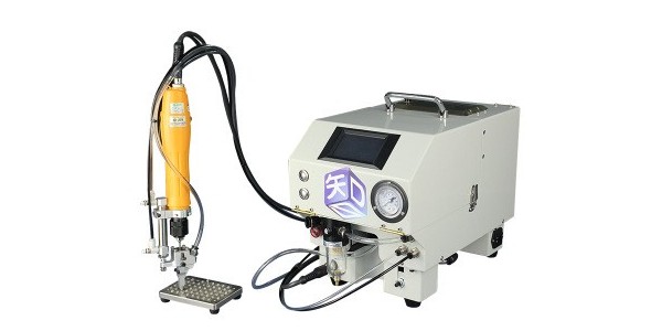 自動(dòng)螺絲供料器是什么？有什么優(yōu)勢(shì)？-堅(jiān)豐股份